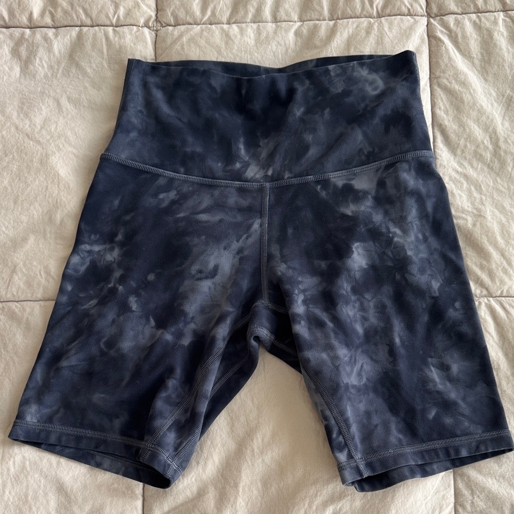 Lululemon Align Shorts 8”